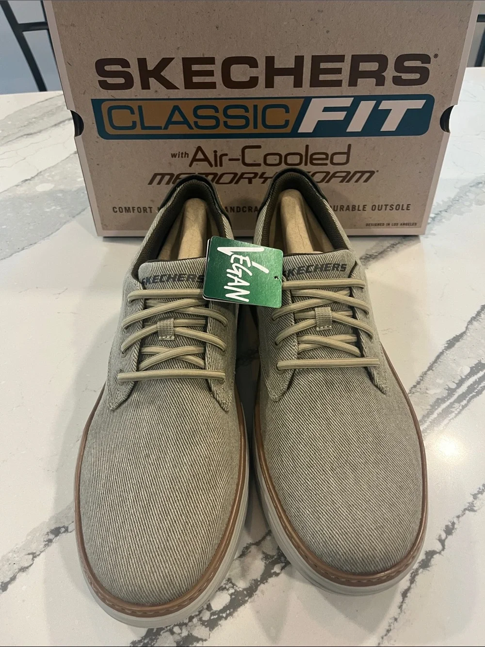 Skechers Classic Fit with Air Cooled Memory Foam Mens  Shoes
